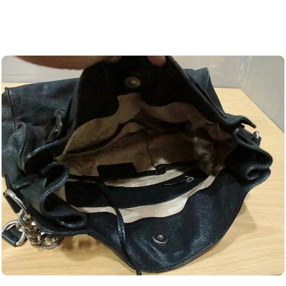 MICHAEL KORS "Hamilton" Black Saffinao Leather Silver Tone Large Shoulder Bag - Picture 6 of 10